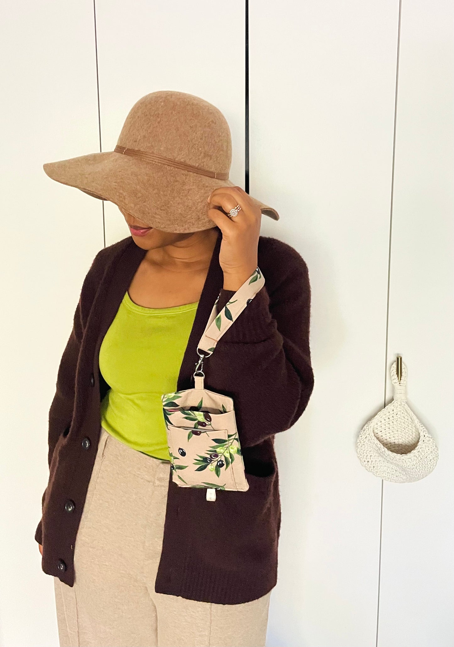 Olive You Lots Wristlet Set