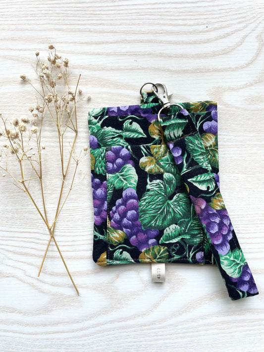 Vineyard Bloom Tiny Tote Wristlet Set