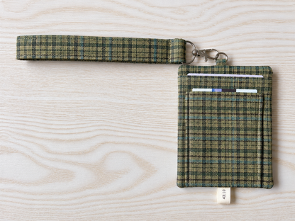 Evergreen Plaid Tiny Tote Wristlet Set
