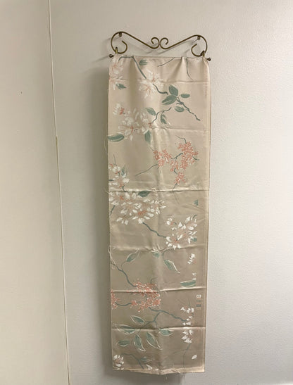 Vintage 1985 Botanical Floral